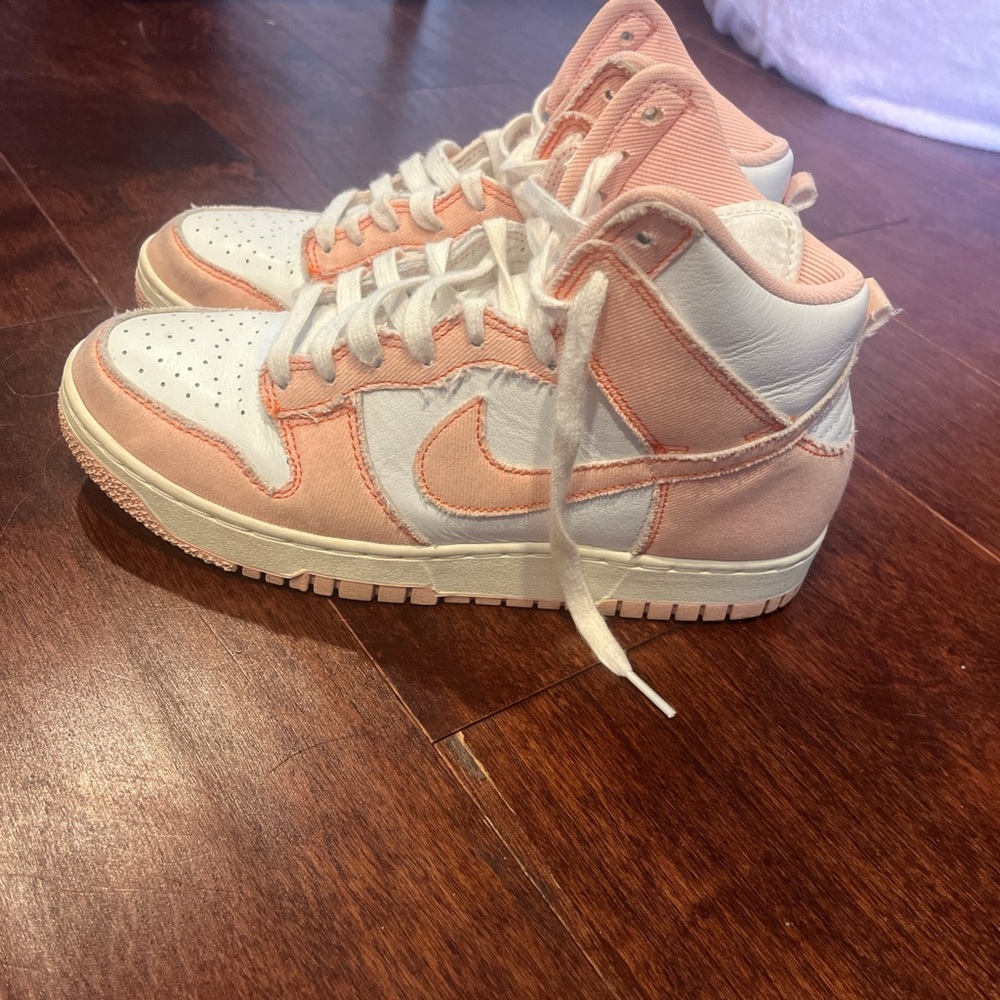 Women’s Nike Dunks High